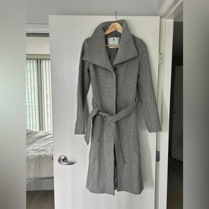 Aritzia Babaton The Connor Long Coat